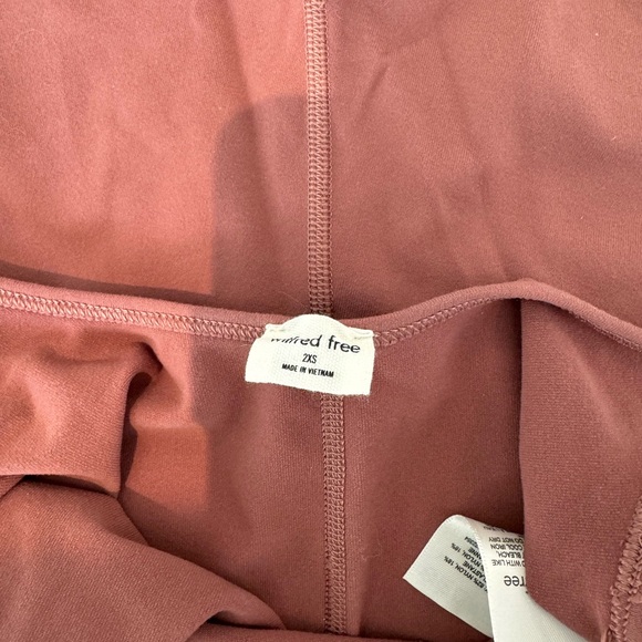 Coral(ish) Wilfred short divinity romper | XXS - Picture 3 of 3